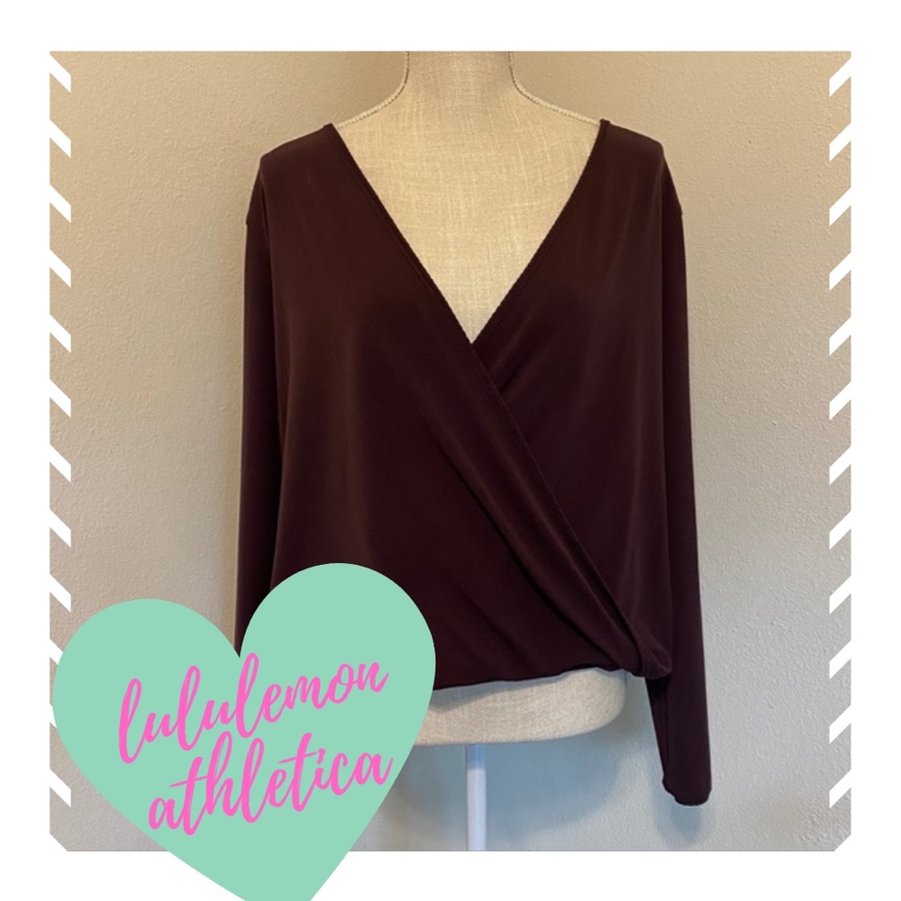 NWOT lululemon Wrap/V Neck Top